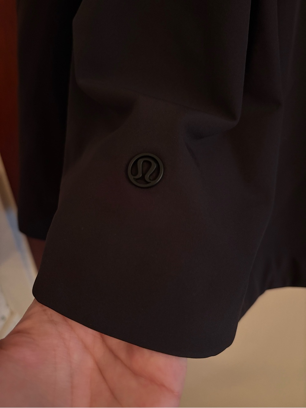 Lululemon RepelShell Cinch-Back Rain Jacket - Picture 8 of 8